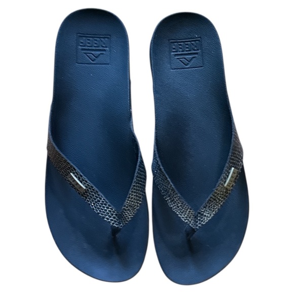 Reef Cushion Court Sandals‎ Flip Flops Black Silver Women’s Size 6 - Picture 1 of 6